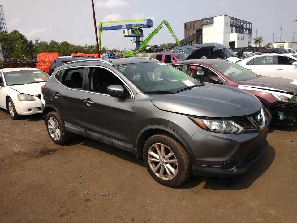 Conjunto completo de motor usado se adapta a: Nissan Rogue Sport 2018 2,0 L VIN B 4º dígito Foto 2 de 4