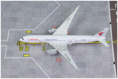 1:400 JC Wings CHINA EASTERN AIRBUS A350-900XWB Passenger Airplane Diecast Model