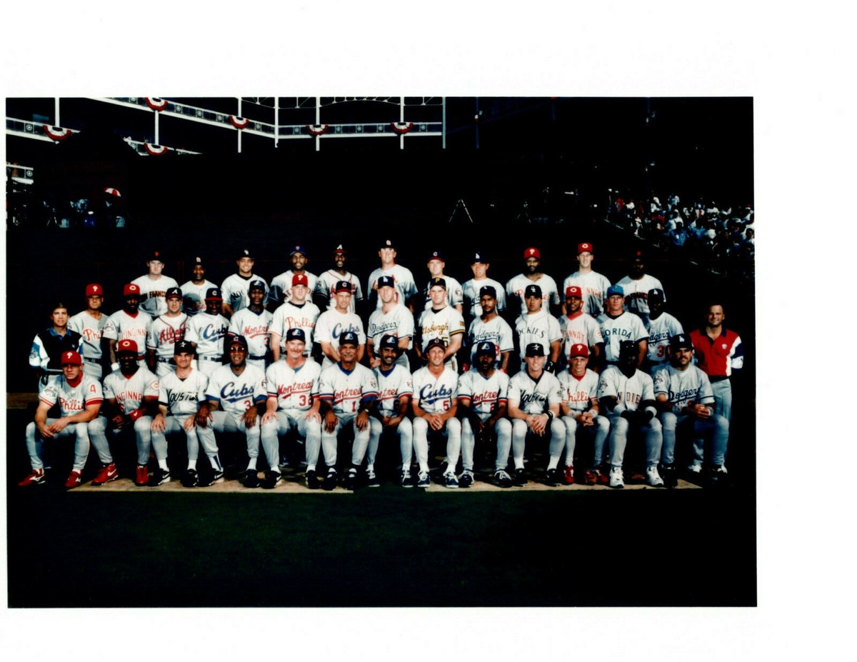 TEAM CUBA 1995直筆サイン入りボール 柴田勲 直筆サインボール の展示中 || Museum of autograph