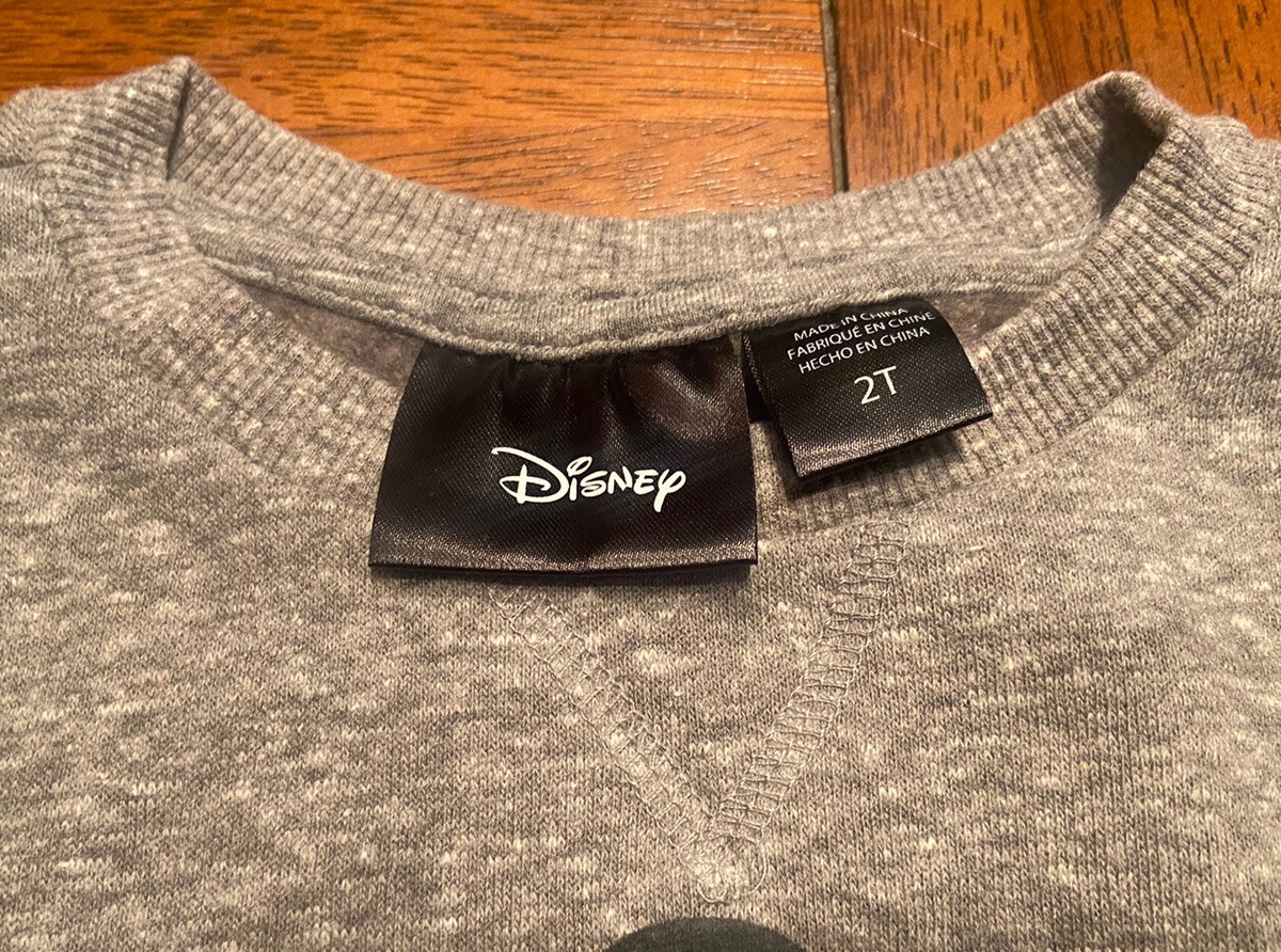 さらに100円引き◆MMLG◆DISNEY PLUTO_RAGLAN SWEAT Men's Disney Happy Howlidays Pluto Graphic Fleece Sweatshirt