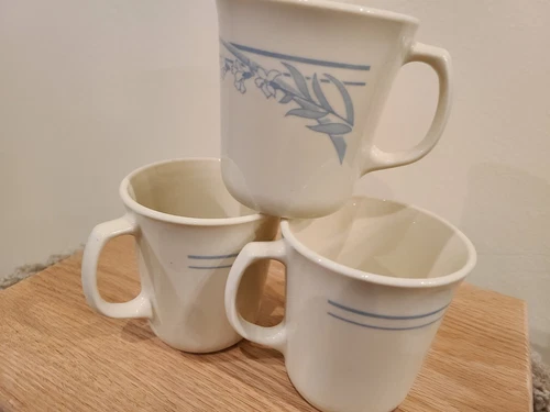 Set of (3) Corning 'Corelle' Blue Lily Coffee Cups, retired pattern