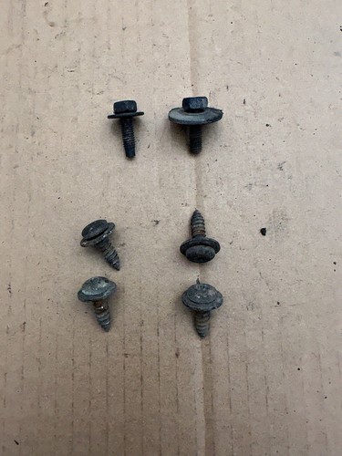 84-90 CORVETTE C4 SIDE FENDER GILL PANEL MOUNTING HARDWARE 12338098, 12338098