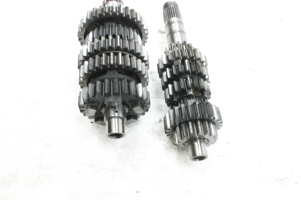 Honda CBR1000RR 2006 2007 montaje del motor engranajes transmisión Tranny Foto 3 de 4