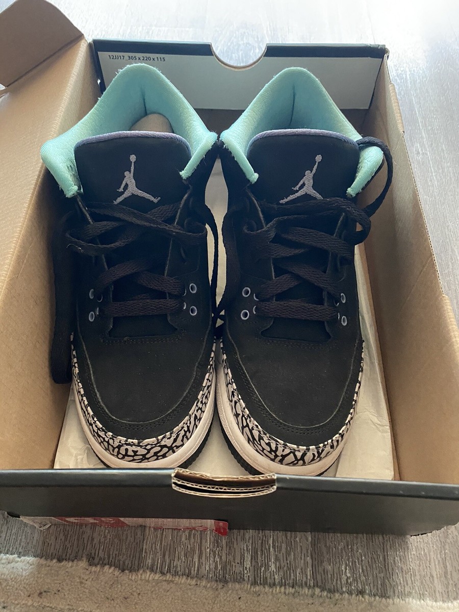 AIR JORDAN RETRO GS “BLEACHED TURQUOISE” Size6 UK