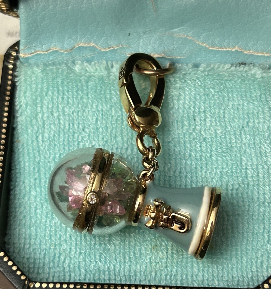 Juicy Couture ミニチュアミシンチャーム New Juicy Couture Blue Bubblegum Machine Charm | eBay
