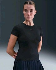 Women's Size S Nike Form Short-Sleeve Top Shirt HQ8079-011 Black  NWT $65  