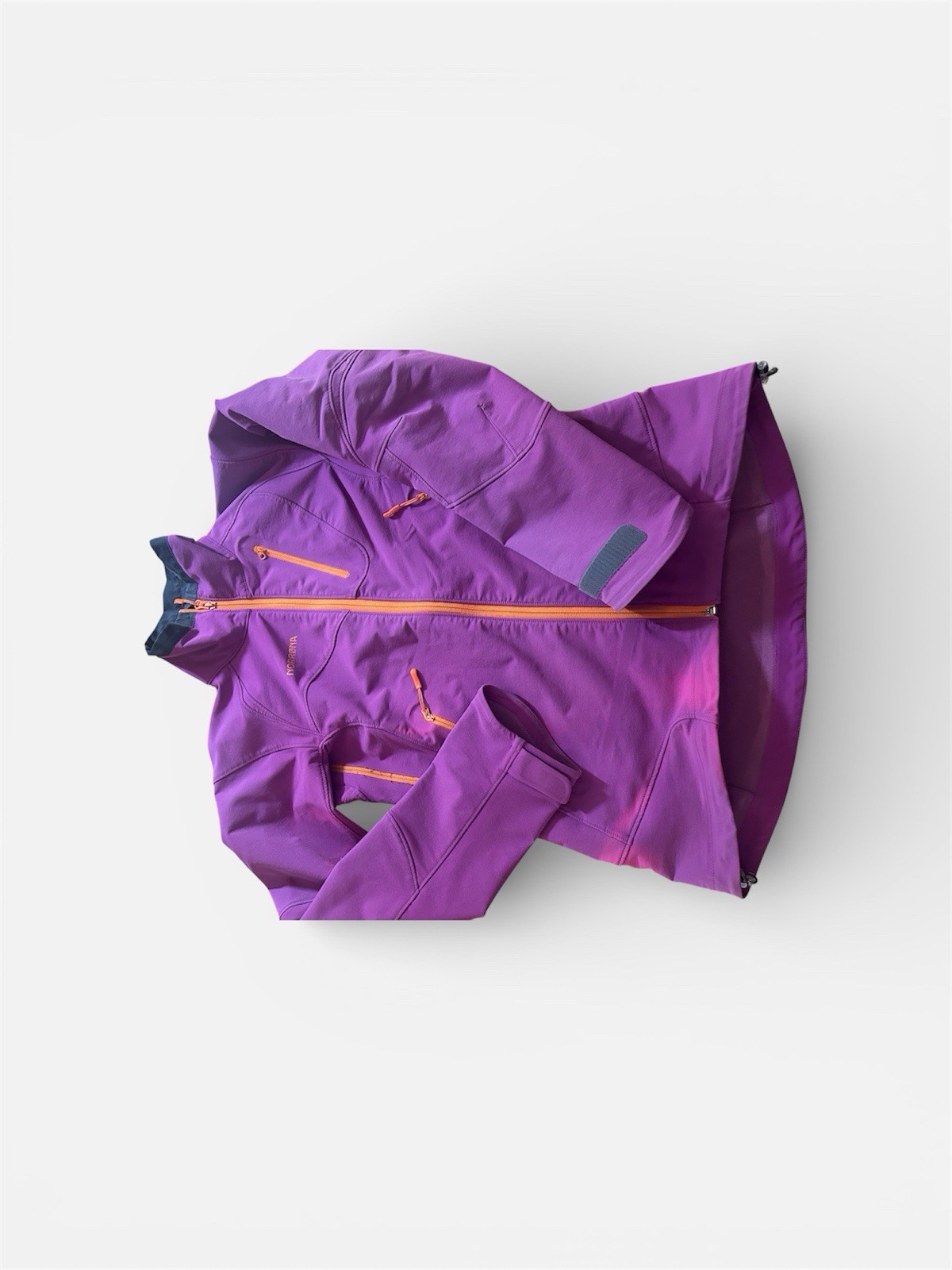 Norrona Svalbard Flex1 Softshell Jacket Women’s M… - image 1