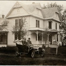 c1909 Tripoli, IA RPPC Victorian House Sharp Photo Touring Car Classy Family Dog
