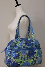 Vera Bradley Dizzy Daisy Quilted Floral Pattern Diaper Bag With Changing Pad