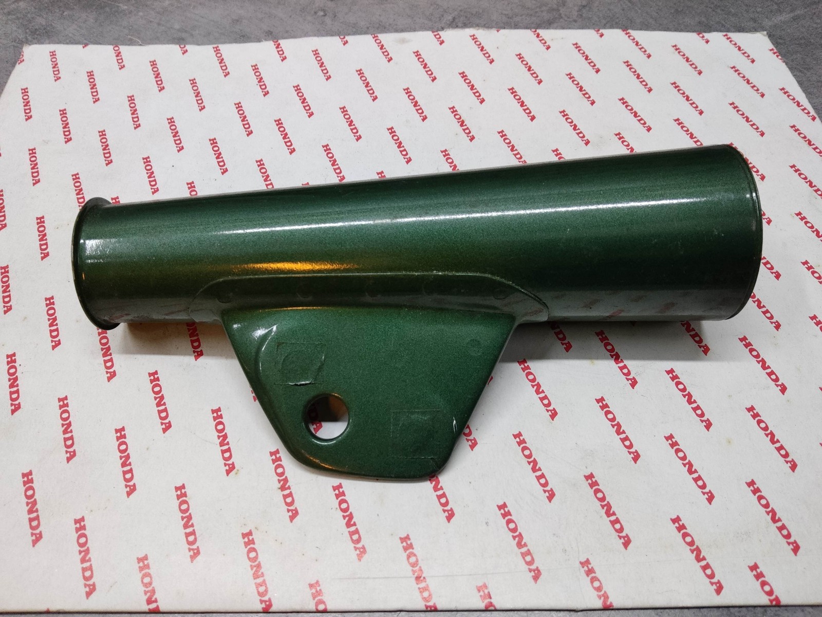 Patte de phare gauche HONDA CB125S support de phare d'origine moto 51606324620EF
