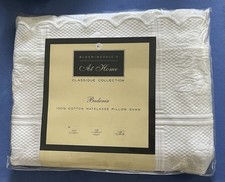 Bloomingdale  s At Home Floral 100 Cotton Matelasse Standard Pillow Sham NWT