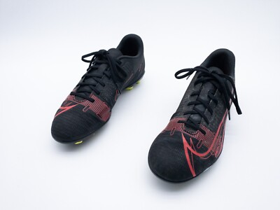 Nike Mercurial Vapor 14 Club MG Kinder Fußballschuh Gr 37,5 EU Art 25412-98