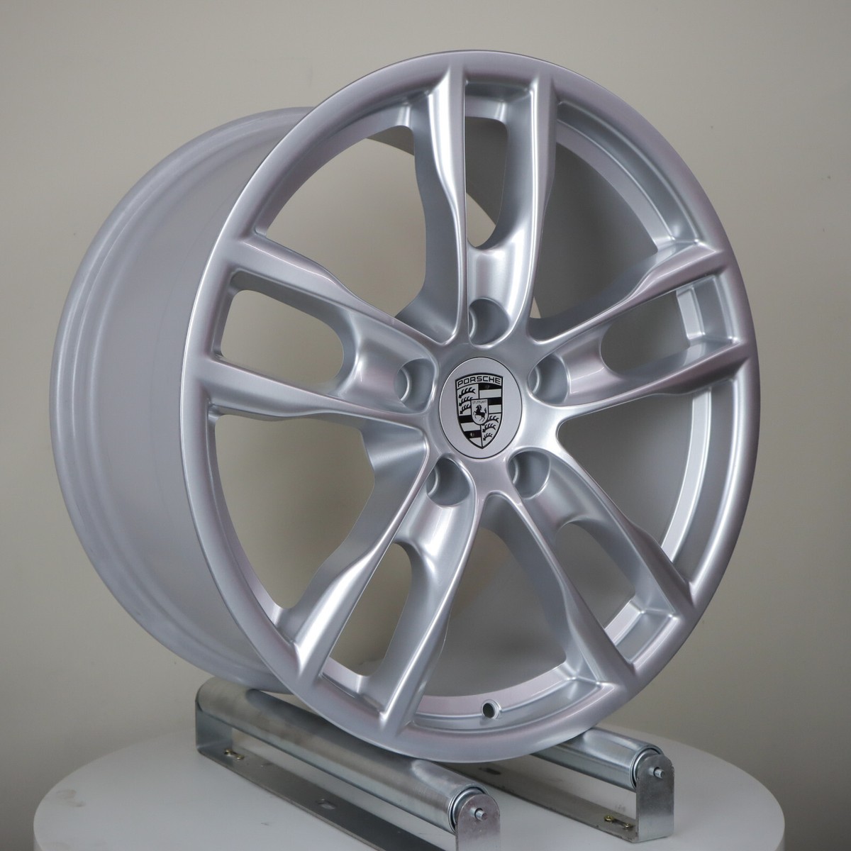 PORSCHE BOXSTER S III 19X9.5 REAR WHEEL 98136214302 OEM RIM 19
