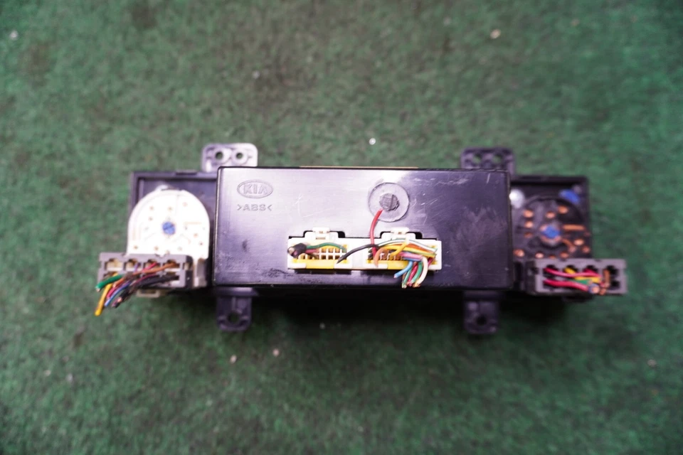 KIA SEDONA LX 2002 2003 2004 2005 control de aire acondicionado OEM 1K52Y61190 Foto 4 de 4