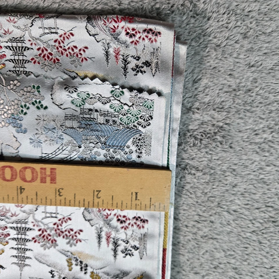 Brocado Jacquard Plata Sari Material - De Colección 30 x 117 Foto 4 de 4