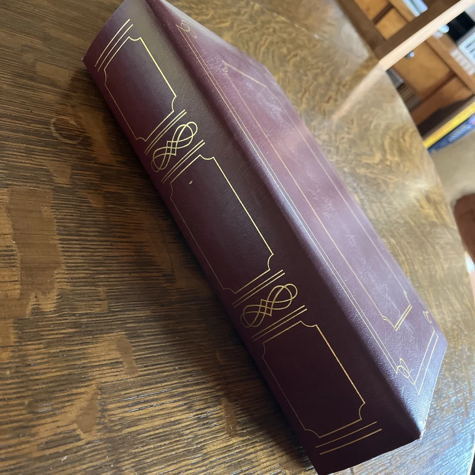 Photo Album For 3.5x5" Photos Postcards 35 Pgs 210 White Plastic Pockets Slip In - Image 2 of 4