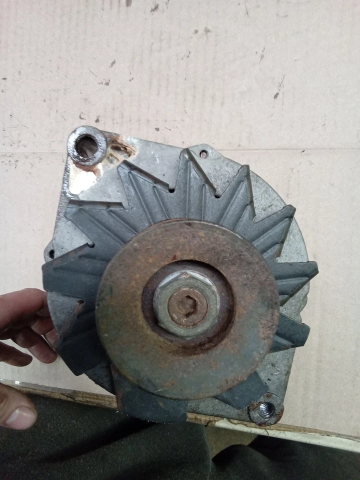 Amc Concorde 304 1979 alternador 2 ranuras 343 290 Gremlin Rebel Hornet Jeep Foto 3 de 4