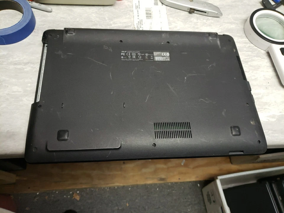 Asus X55C Intel 2 core 2.16GHz no power cord 4gb ram read ad free ship - Image 4 of 4