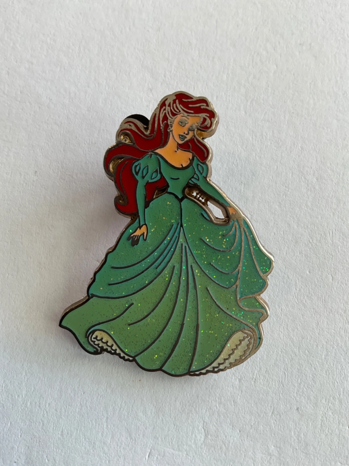 Disney Pin Princess Ariel The Little Mermaid Wearing a Glitter Dress 2009 F4