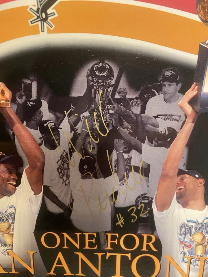 The Official NBA Finals Retrospective 1999 Firmado por Will Purdue #32 Foto 2 de 4