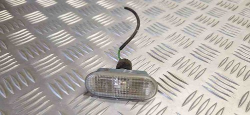 VW PASSAT B5 3B2 Kotflügelblinker vorne rechts 1J5949117 1.90 Diesel 31064268