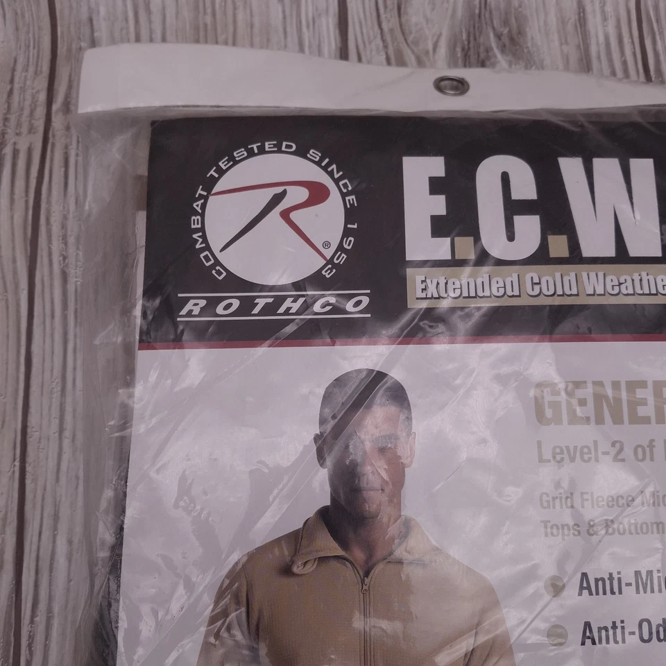 Rothco ECWCS Level 2 Bottoms 2X Green Generation III Grid Fleece Cold Weather - Image 3 of 4