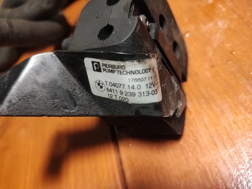 64119239313 64119253081 Zusatzwasserpumpe für BMW F07/10/11/F06/12/13/F01/02/03/