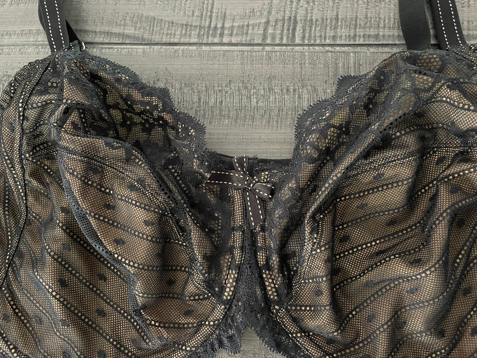 Foto 2 di 9