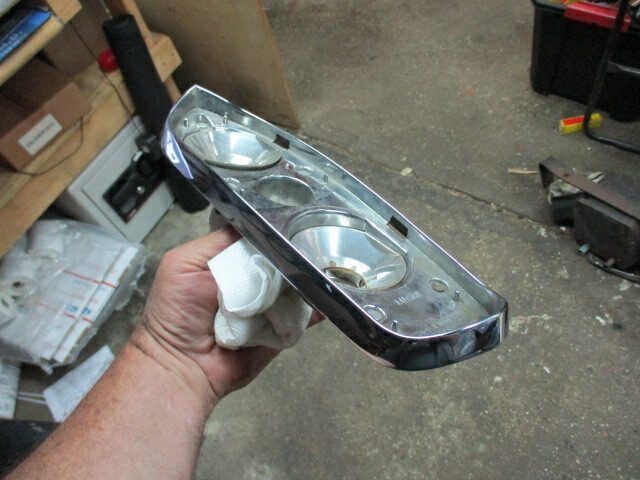 Rolls Royce Silver Shadow Tail Light Housing No Lenses