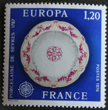 Timbre - FRANCE - Europa - Porcelaine de Sèvres - 1976 - Neuf ** - YT1878