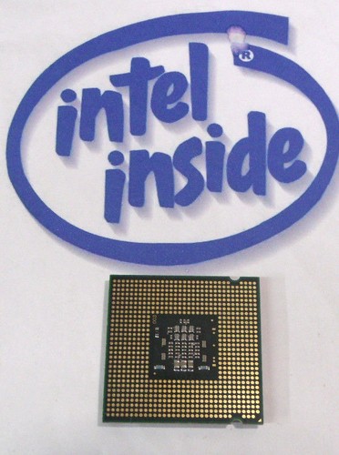 SLA95 Intel Core 2 Duo E4500 CPU Processor LGA775 2.2GHz/2M/800 - Picture 2 of 3