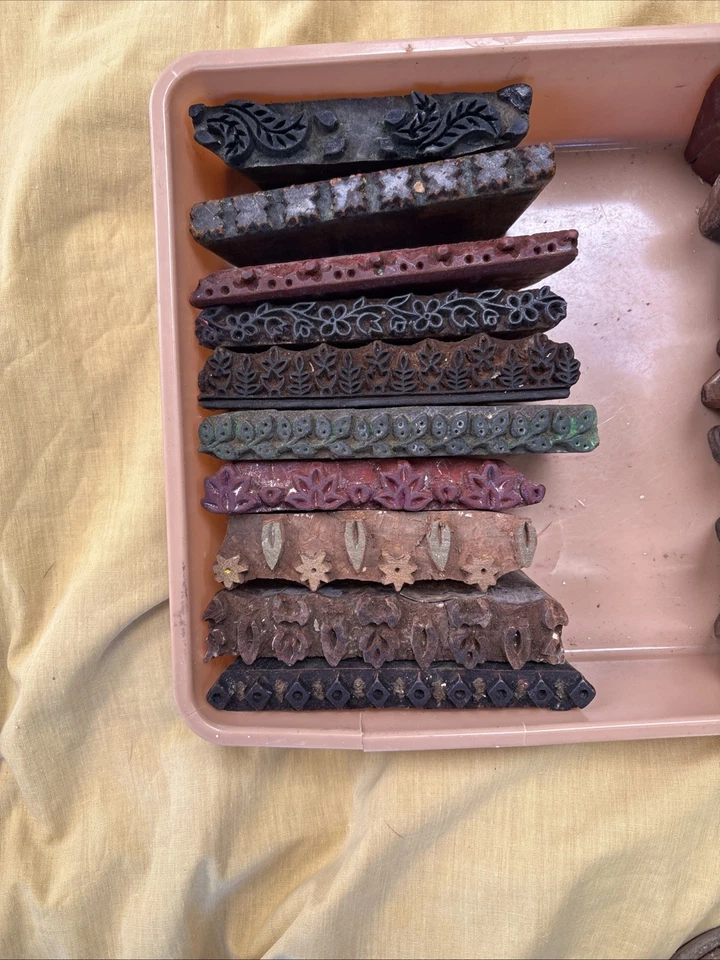 Vintage Hand-Carved Indian Wooden Printing Blocks : Textile Fabric Stamps 10963 - Image 2 of 4