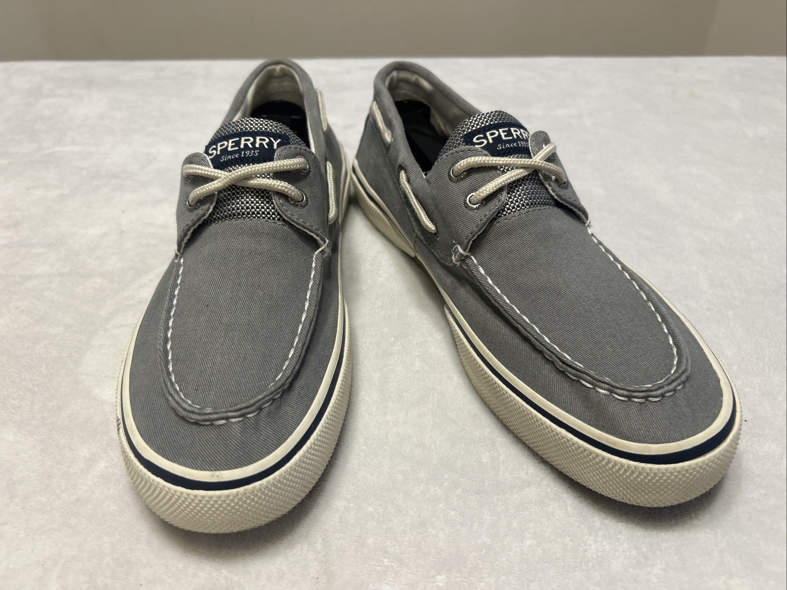 Sperry Top Sider Boat Shoes Mens Size 10M Gray Halyard Lace Up Sneaker 0772830