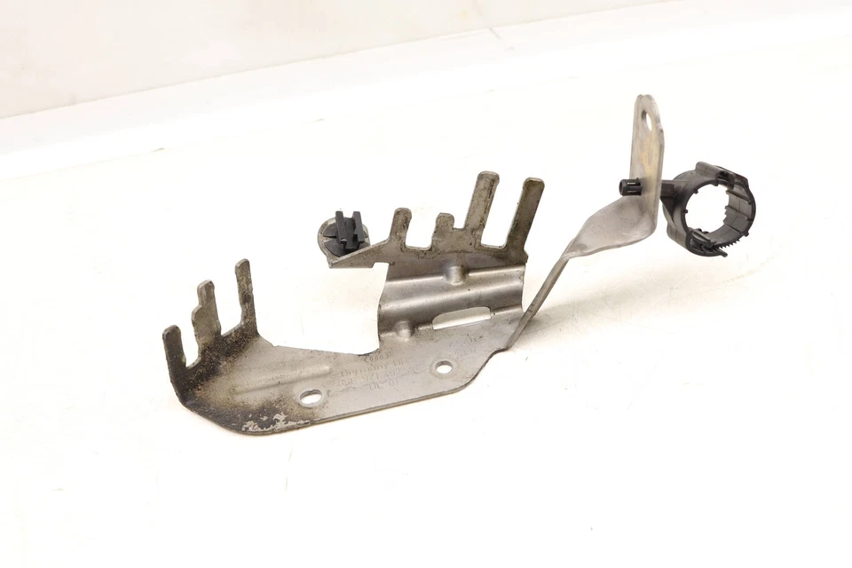 AUDI A5 QUATTRO 2013-2016 3,0 L - Soporte de arnés de cableado 06E971497AG Foto 2 de 4