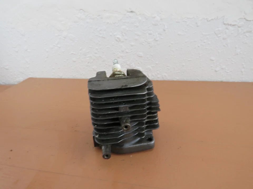 Motosierra Pulan Micro XXV cilindro OEM Foto 3 de 4