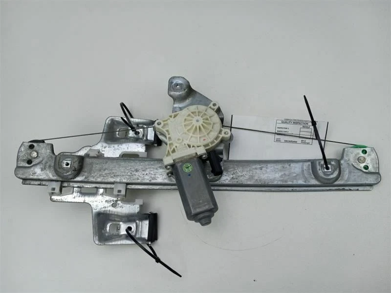 2005 - 2010 CHRYSLER 300 REAR RIGHT WINDOW REGULATOR - Image 2 of 4