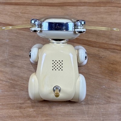 Hasbro Sega Electronics iDog White 2005 Tested Works (yellowing