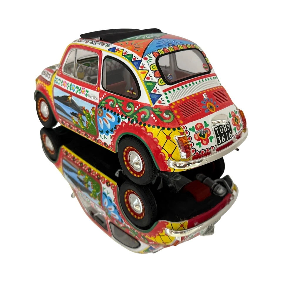Fiat 500 F 1:12 dipinta a mano + Teca in Legno con Luci a LED modello Unico - Immagine 4 di 4
