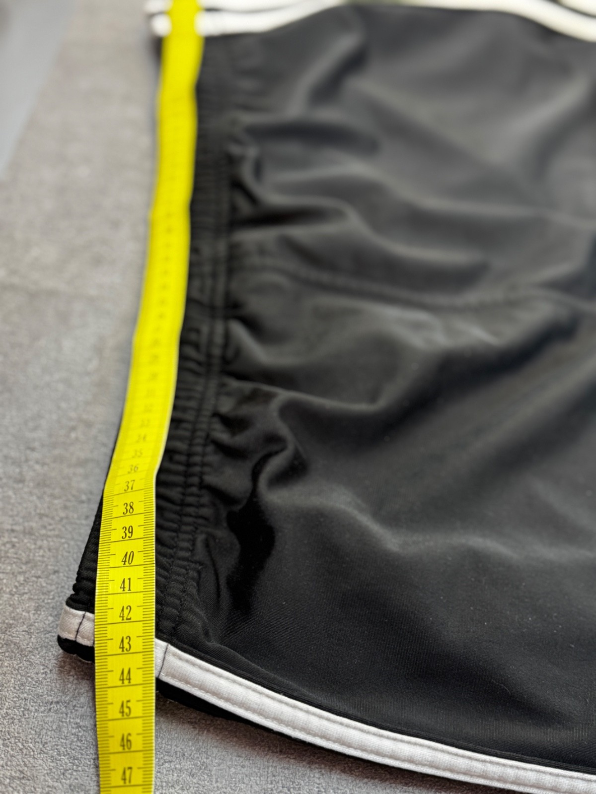 Adidas Originals Vintage Track Pants Track Pants L D7 Black Trefoil 3 Stripe image 5
