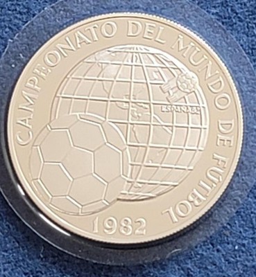 Champions of Soccer 1982 Panama 5 Balboas Ag proof