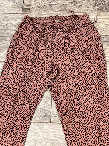 NWOT Victorias Secret PINK Pajama Pants size Medium Joggers Cheetah animal print - Picture 5 of 10
