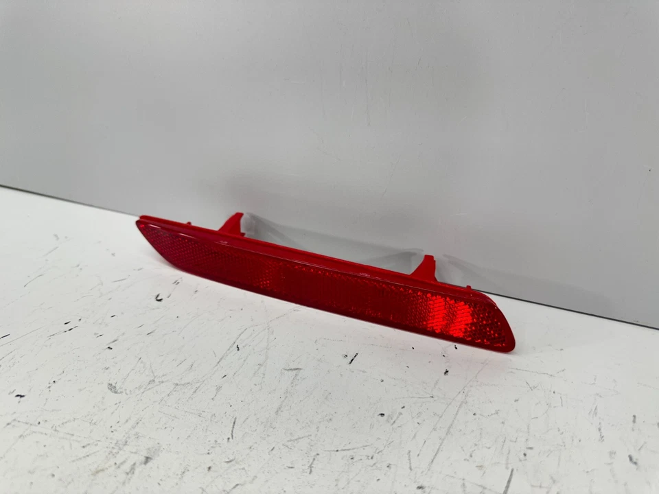 Reflector de marcador del lado del conductor izquierdo parachoques trasero izquierdo Honda CR-V 2010-2011 OEM 10 11 Foto 2 de 4