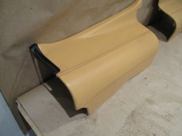Ferrari 430 Spider - LH Center Pillar Trim - P/N 68914200