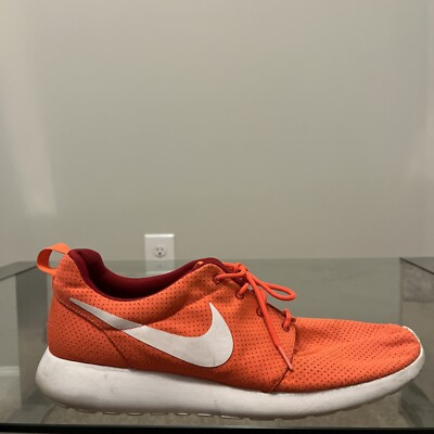 Nike Roshe Run Hyper Crimson Men s Size 13 Orange White 511881-816 Running EUC