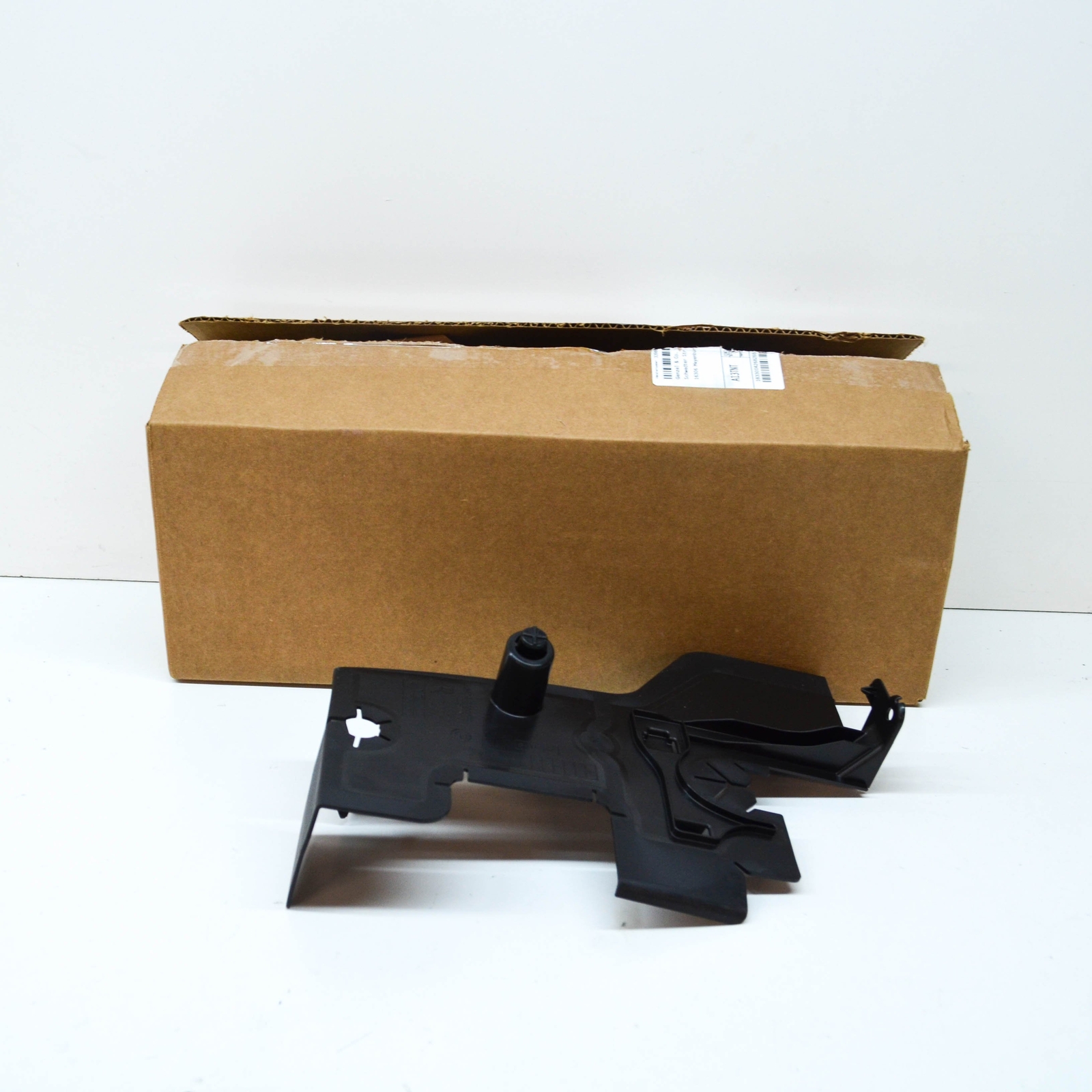 BMW X5 G05 Kühler rechts Luftkanal unten 51748090944 NEU ORIGINAL  