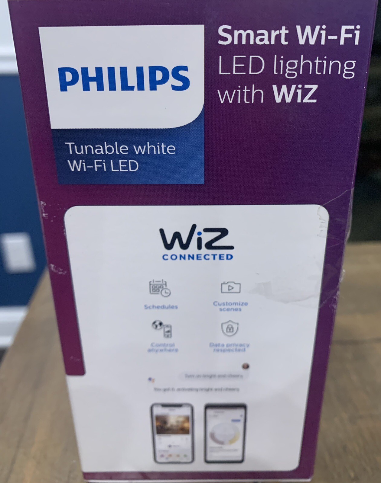 Lot of 4 Each Philips 40w Dimmable Tunable White Wi-Fi LED Smart Bulbs