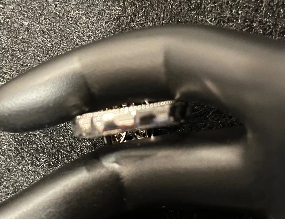 Anillo de compromiso veneciano Verragio de diamante creado por International Diamond Lab Foto 4 de 4