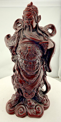 Vintage Cinnabar Resin Guan Yu Han Dynasty General Oriental Asian Decor 10'' Tall