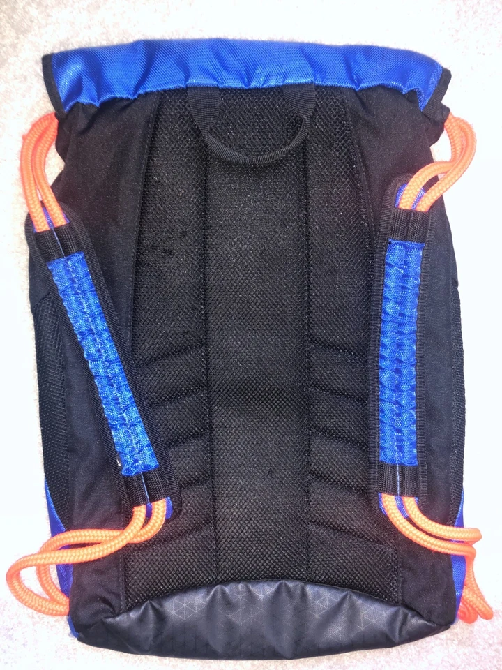 Adidas 2015 Mochila con Cordón Bolso de Gimnasio Azul Negro y Rojo Lava Retro Único Foto 2 de 4