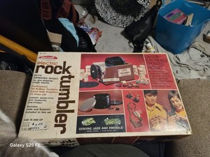 Vintage Skilcraft Electric Rock Tumbler, #931 Polisher, Box instructions Working